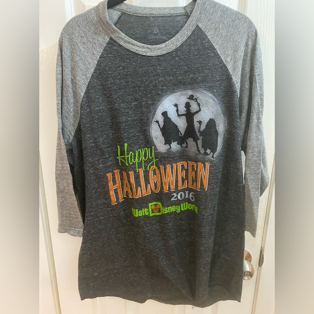 2016 Walt Disney World Resort Halloween Baseball Jersey 3/4 sleeves Size L Men’s